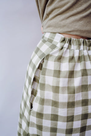 Rosalie Skirt (Free PDF Pattern) Available at Peppermint Magazine